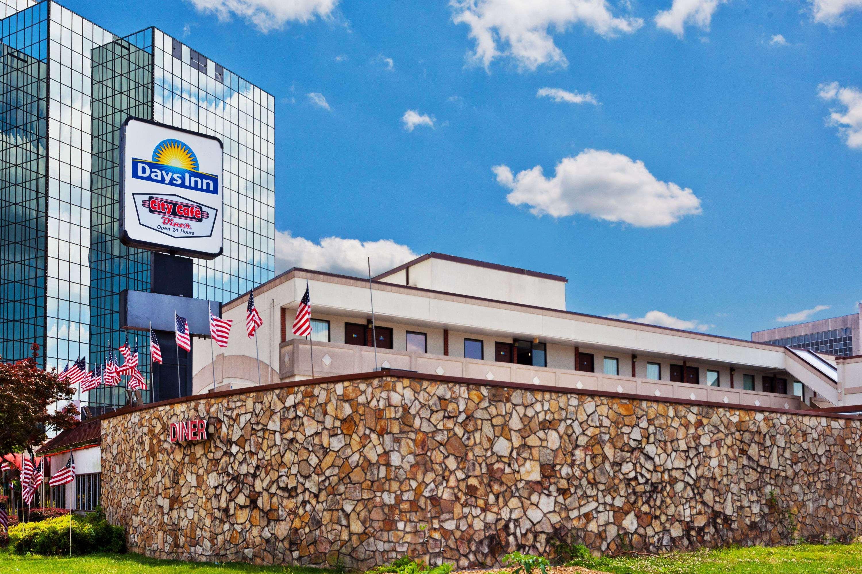 Hotel Bo, A Days Inn By Wyndham Chattanooga Downtown Buitenkant foto