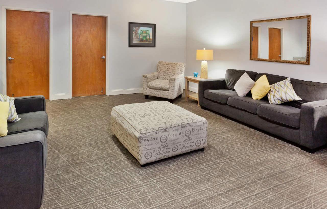 Hotel Bo, A Days Inn By Wyndham Chattanooga Downtown Buitenkant foto